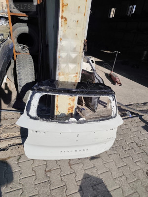 Citroen C3 aircross arka bagaj kapağı 2024 2025