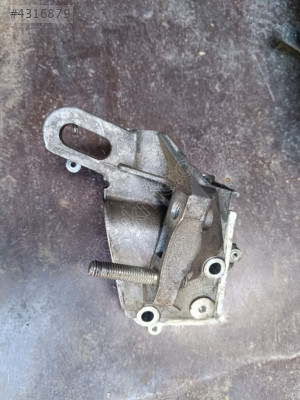 Ford focus motor kulak bağlantı bıraketi