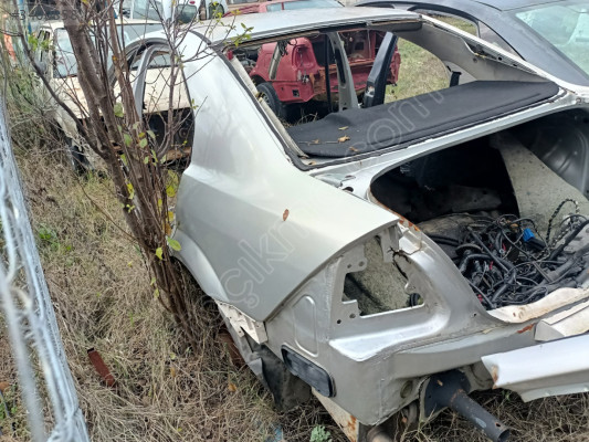 FORD MONDEO MK3 SOL ARKA ÇAMURLUK