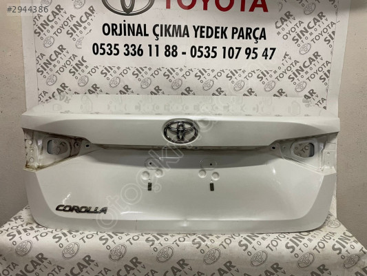 TOYOTA COROLLA 2019 2024 ARKA BAGAJ KAPAĞI ÇIKMA ORJİNAL SEDEFLİ
