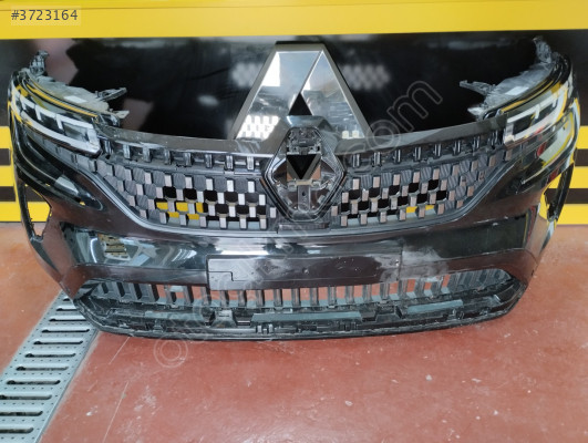 RENAULT AUSTRAL ÖN TAMPON SİYAH DOLU ORJ ÇIKMA RENKAY KOCAELİ