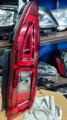 Citreon berlingo sağ arka stop ve tüm parçaları