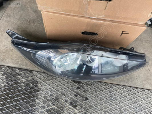 MİRİM OTODAN FORD FİESTA SAĞ ÖN FAR