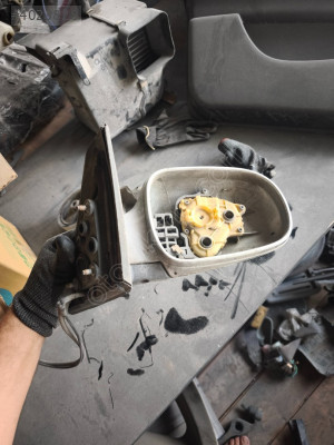 daihatsu sirion sag dikiz aynası. Son olur fiyat