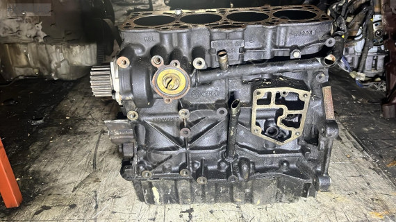 VOLKSWAGEN CADDY 1,9 TDİ YARIM MOTOR ÇIKMA