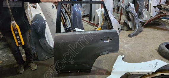 suzuki vitara jeep  sol arka kapı