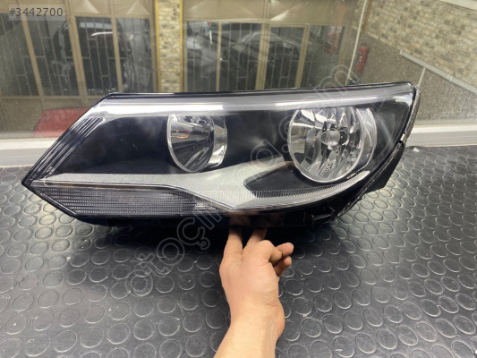 VOLKSWAGEN TİGUAN HOLOJEN SOL FAR