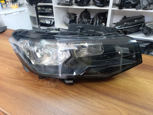 VOLKSWAGEN T CROSS SAĞ FAR ORJİNAL ÇIKMA