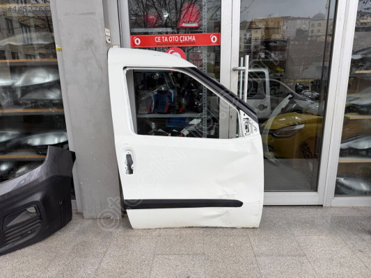 FİAT DOBLO 3-4 SAĞ ÖN KAPI ÇIKMA ORJİNAL