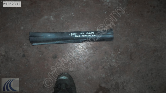 TOYOTA COROLLA HB 2006 ÇIKMA SOL ARKA MARŞBEL PLASTİĞİ