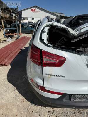 KİA SPORTAGE SOL ARKA BAGAJ STOBU ÇIKMA ORJİNAL