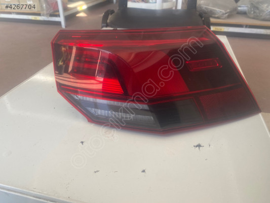 Golf 8 sağ arka stop çıkma orijinal