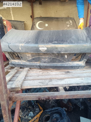 Nissan premira bagaj