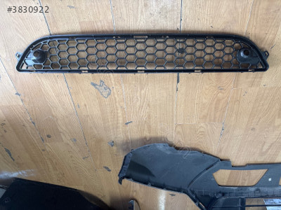 Volvo s60 tampon alt ızgara