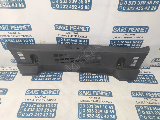 ÇIKMA RENAULT CLİO 5 ARKA PANEL ÜST PLASTİĞİ