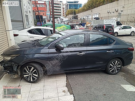 HONDA CİTY ORJİNAL SÖKME SOL ÖN KAPI DOLU 22-24