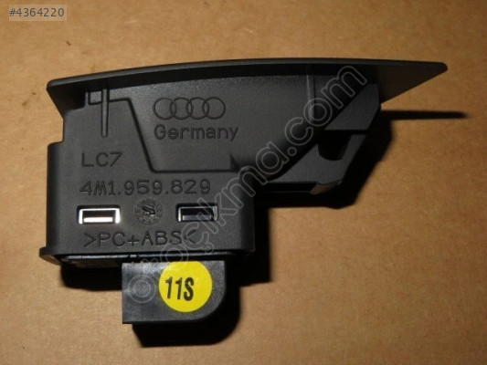 4M1959829 ORJİNAL  DÜĞME SİPERİ AUDİ Q7 Q8 RSQ8 20162024