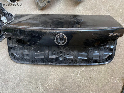 BMW 7 SERİSİ G70 BAGAJ KAPAĞI ( YENİ 7 SERİSİ )
