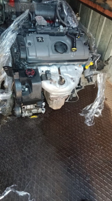 Peugeot 206 1.6 8 valf benzinli motor muaer garantili faturalı