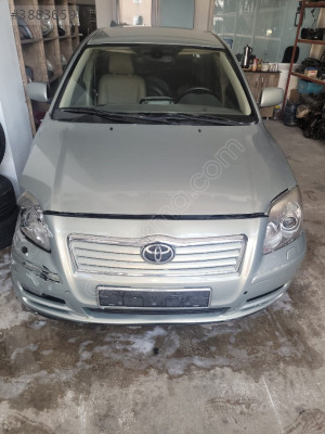 2002-2009 TOYOTA AVANSİS ÖN TAMPON