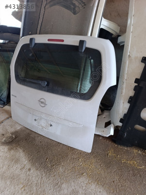 Opel combo E arka bagaj kapağı 2020-2025