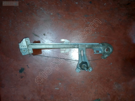 Peugeot 206 çıkma sağ arka cam kirkosu