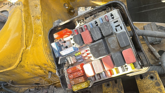 Fiat albea 1.3 sigorta tablası