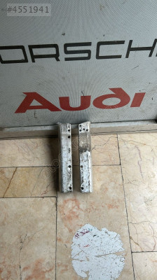 AUDİ A4 SAĞ SOL TAMPON DEMİRİ BABASI