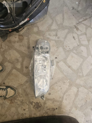 Fiat albea çıkma far