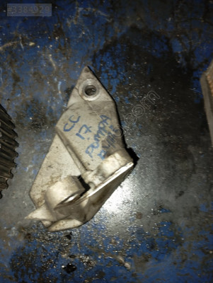 Opel corsa c 1.7 dizel mazot pompa ayağı