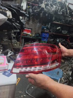 MERCEDES E180 SAĞ ARKA STOP ORJİNAL ÇIKMA