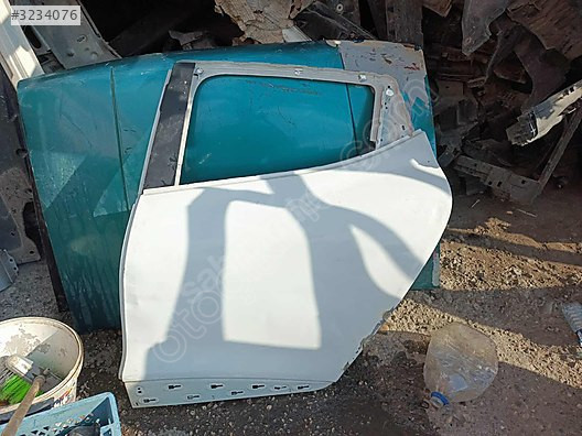 Clio 4 sol arka kapı HB