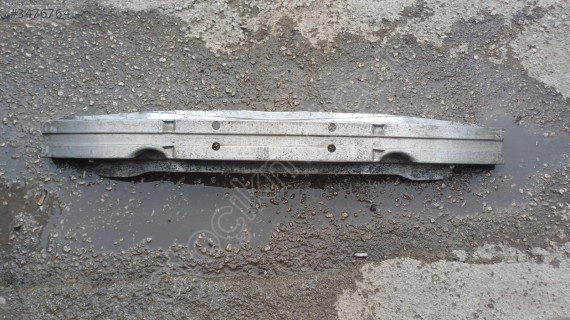 1997-2004 Audi A6 ön tampon demiri (ü)