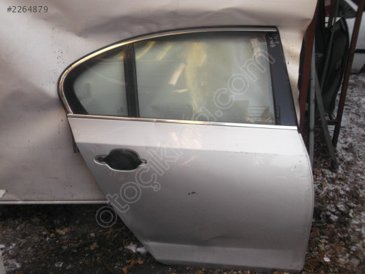 BMW E-60 SAĞ ARKA KAPI