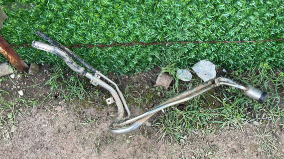 FORD FİESTA 3 DİZEL BENZİNLİ YAKIT DOLUM BORUSU