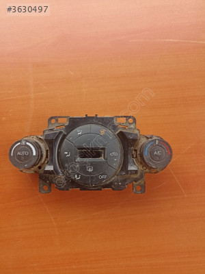 Ford Fiesta Klima Kontrol Paneli