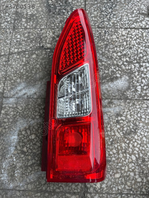 Citreon berlingo sağ arka stop orjinal hatasız