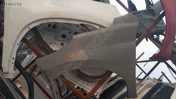 Peugeot 207 çamurluk çıkma yedek parça