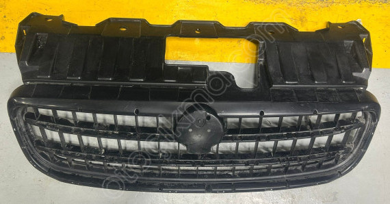 LİNEA ÖN PANJUR SİYAH ÇİTALI KROMLU ÇERÇEVE KROMSUZ 735578615