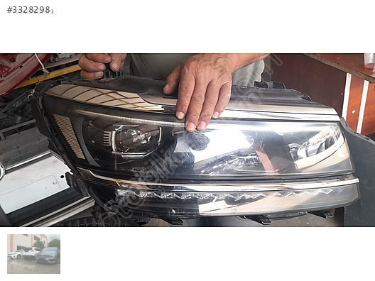 VOLKSWAGEN TİGUAN ORJİNAL SAĞ FAR ÜNALLAR OTO ÇIKMA YEDEK PARÇA