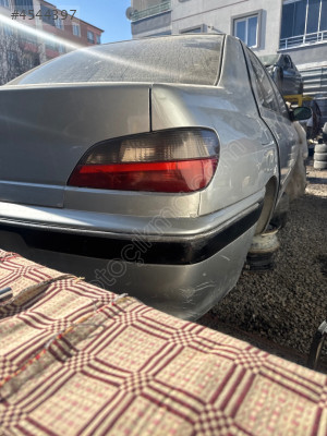 PEUGEOT 406 SAĞ ARKA STOP