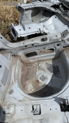 VOLKSWAGEN POLO ARKA PANEL
