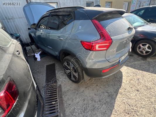 SADECE WHATSAPTAN ULAŞIN ! VOLVO XC40 SOL ARKA ÇAMURLUK