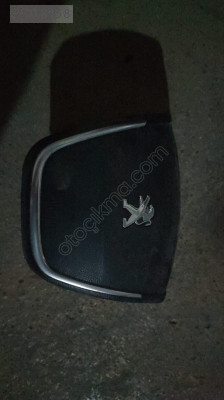 Peugeot 508 direksiyon airbag