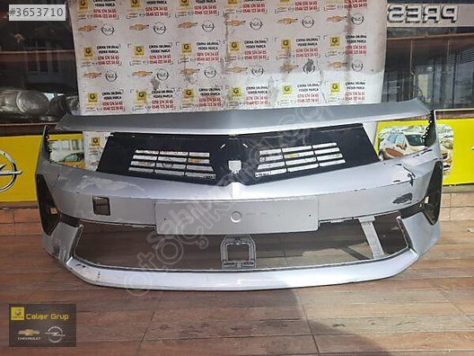 Opel Astra L Çıkma Ön Tampon
