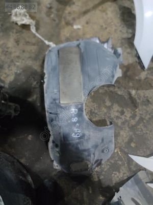 VOLKSWAGEN PASSAT B8 SAĞ DAVLUMBAZ