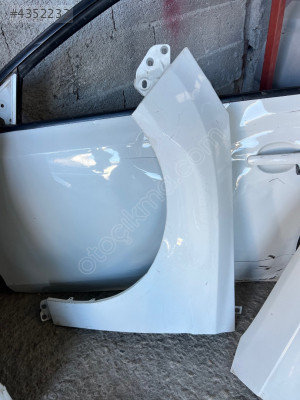 2012 2017 Ford Focus çıkma ön sol çamurluk