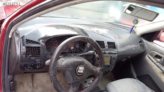 seat ibiza göğüslük