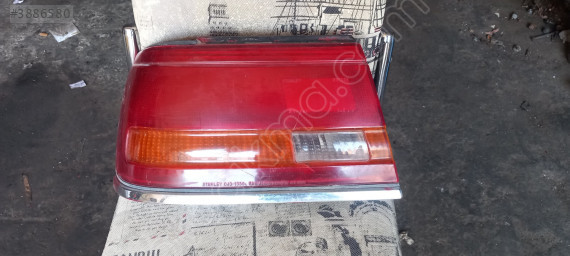 Mazda 626 hatcback sol arka stop