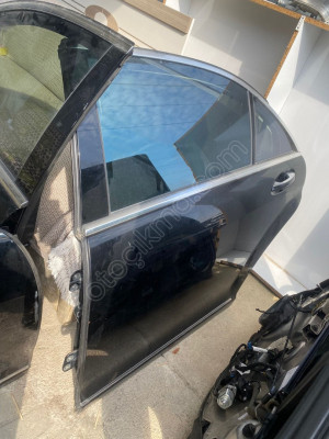 MERCEDES S600 SOL ARKA KAPI